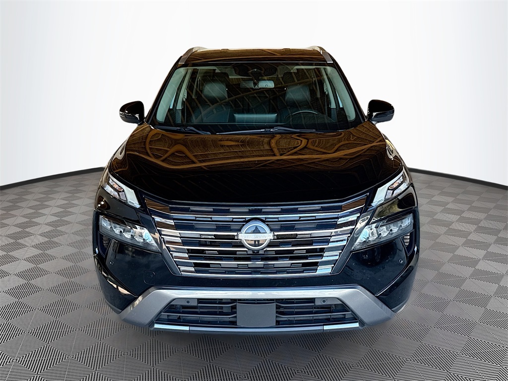 2024 Nissan Rogue SL photo 2