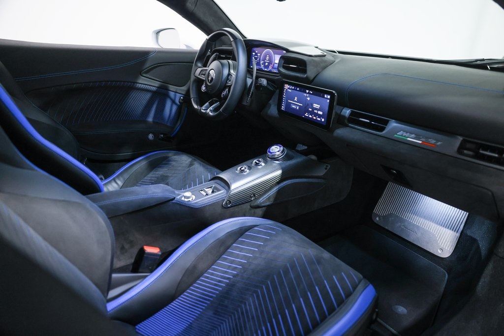 2022 Maserati MC20 Base photo 19