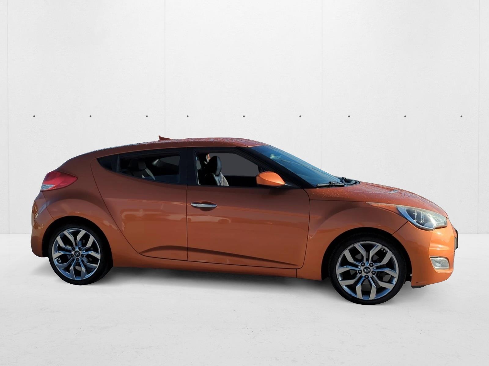 2015 Hyundai Veloster RE:FLEX Edition photo 4