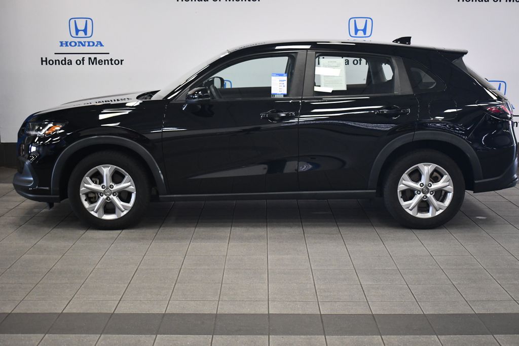 2023 Honda HR-V LX photo 2