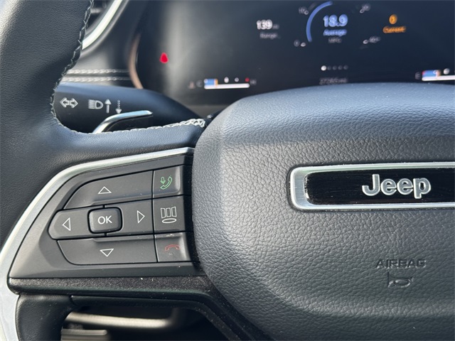 2022 Jeep Grand Cherokee Laredo photo 27