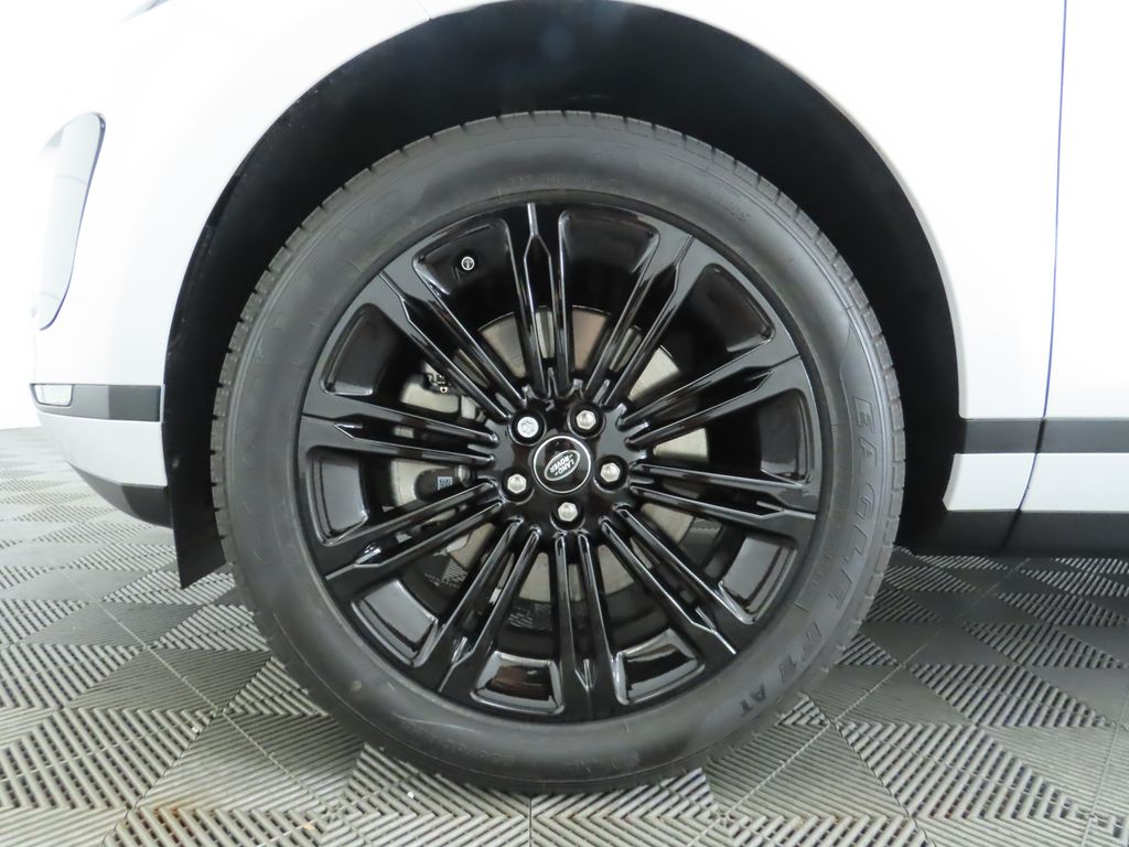 2025 Land Rover Range Rover Evoque S photo 25