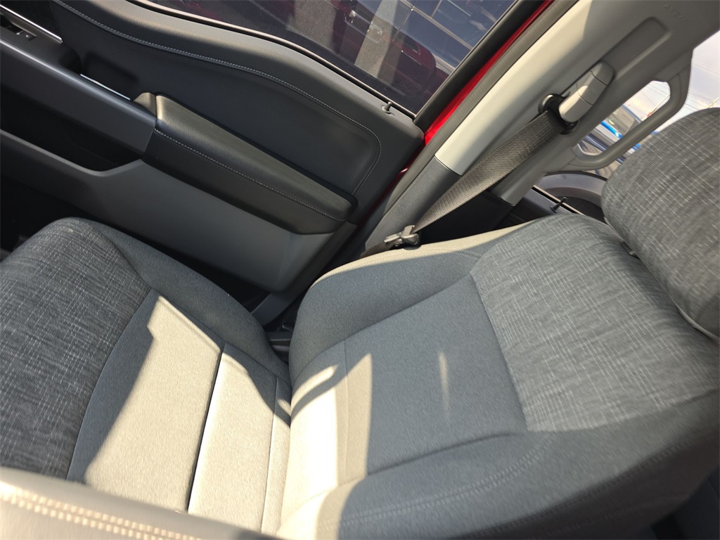 2022 Ford F-150 XLT photo 12