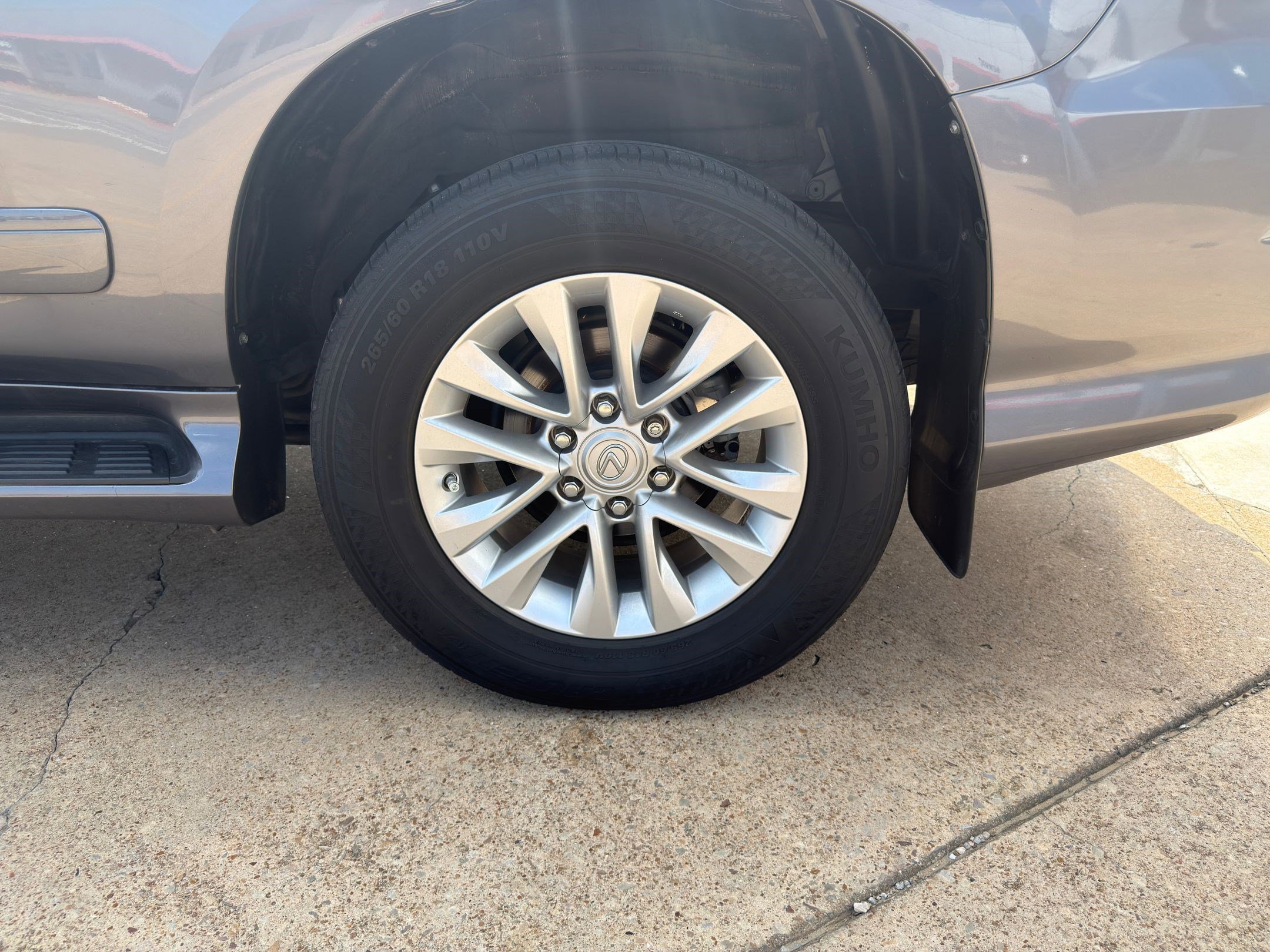 2018 Lexus GX 460 Premium photo 10