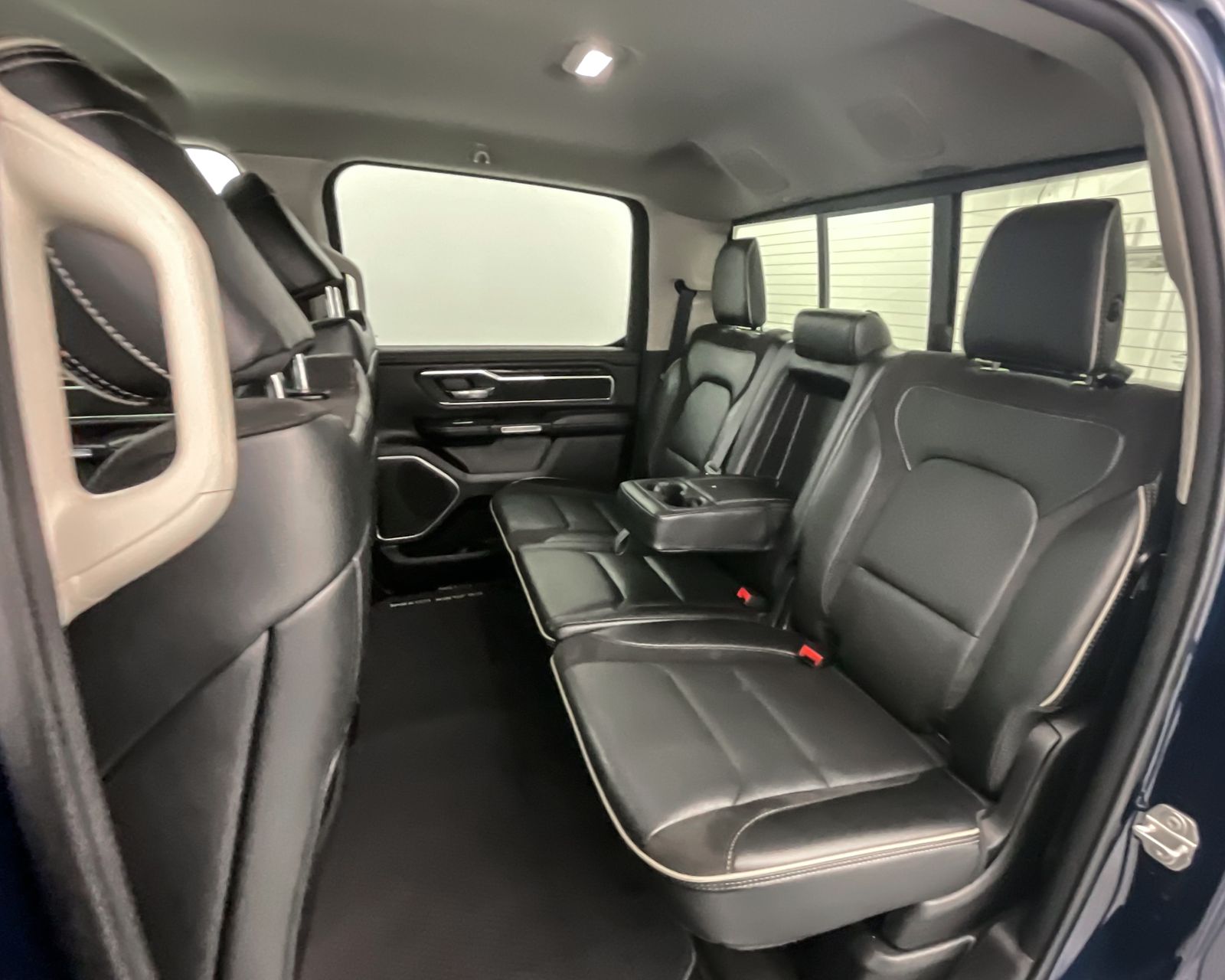2022 Ram 1500 Laramie photo 19
