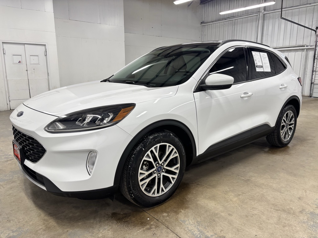 2022 Ford Escape SEL photo 3