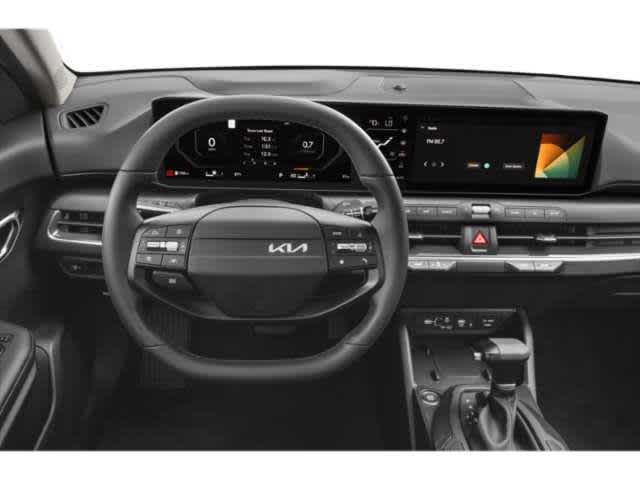 2025 Kia K4 EX photo 3