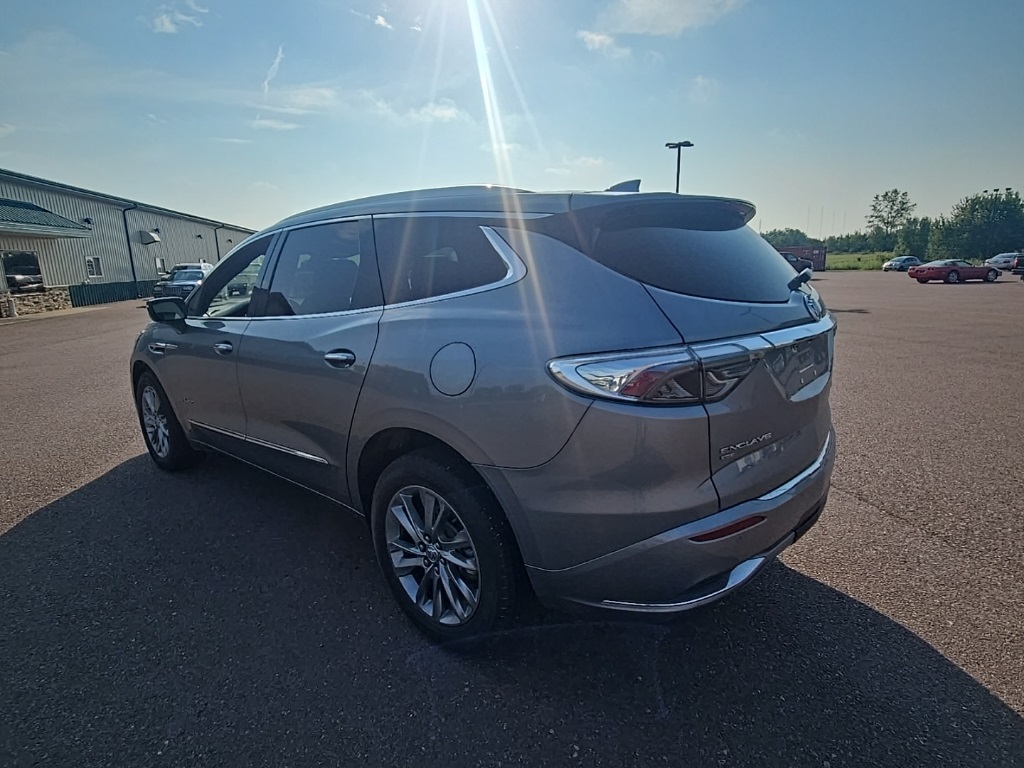 2023 Buick Enclave Avenir photo 6