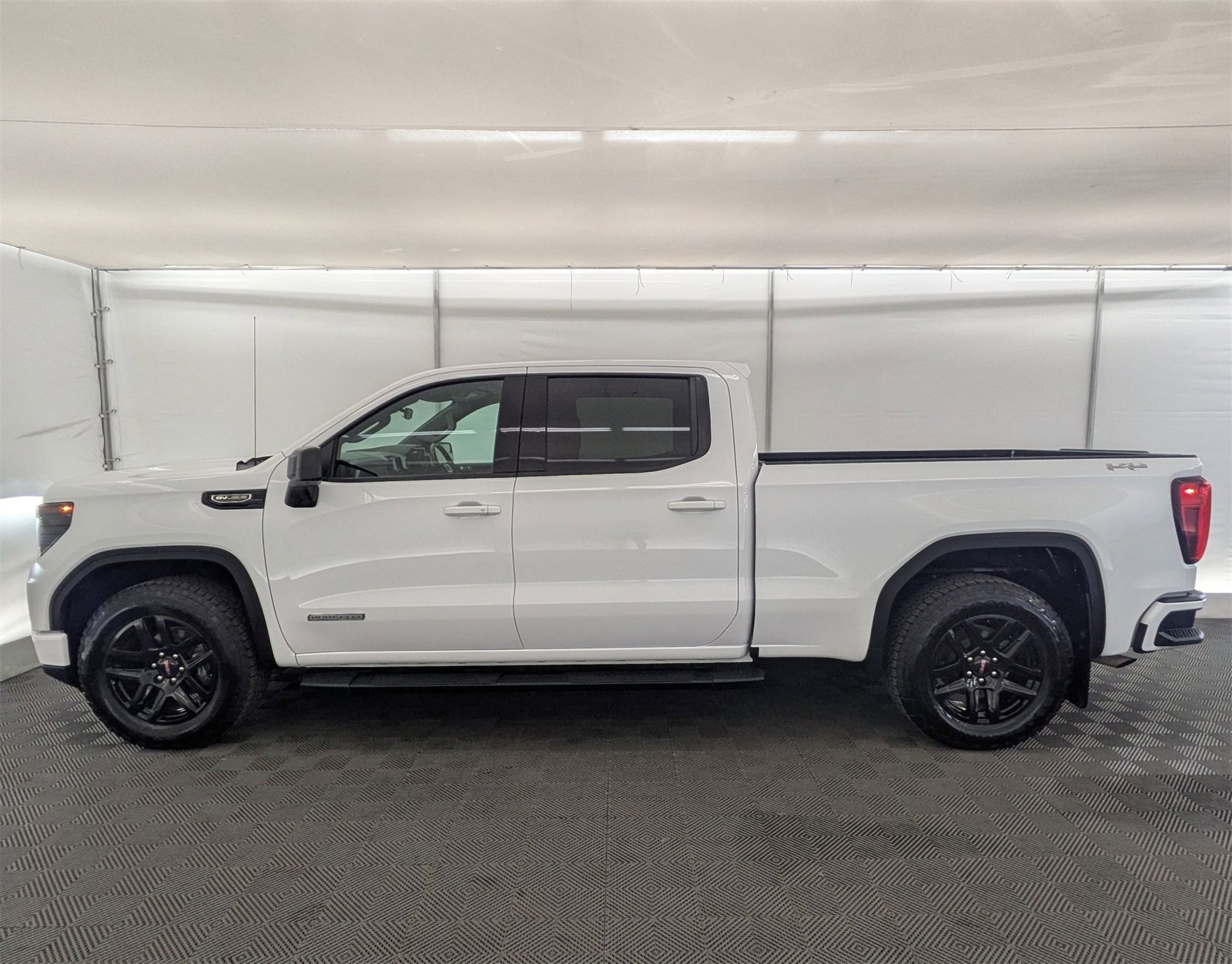 2023 Gmc Sierra 1500 Elevation photo 3