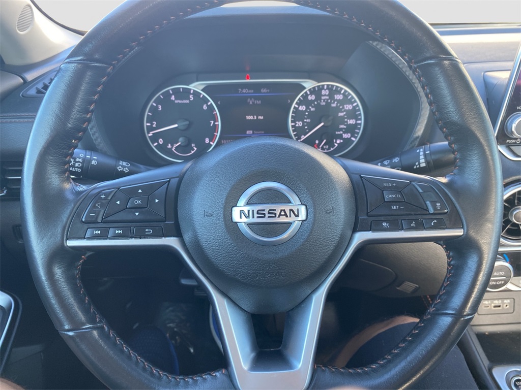 2022 Nissan Sentra SR photo 17