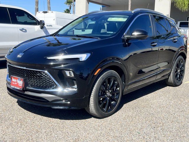 2024 Buick Encore GX Sport Touring photo 3
