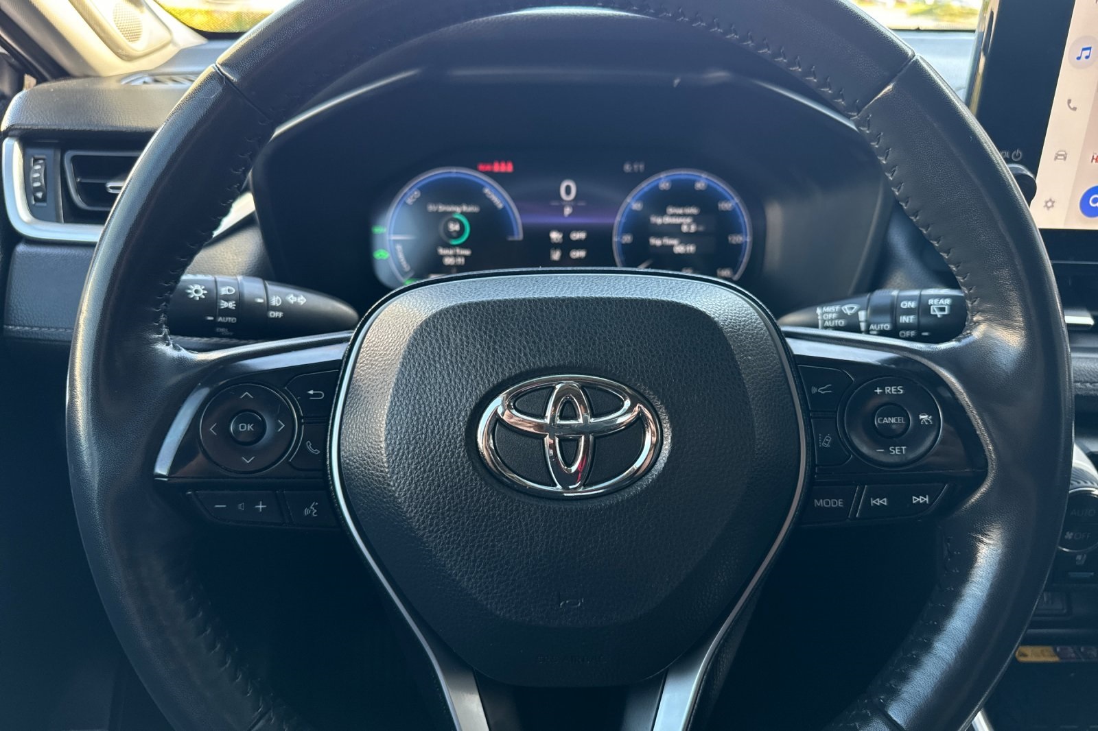 2023 Toyota RAV4 Hybrid Limited photo 19