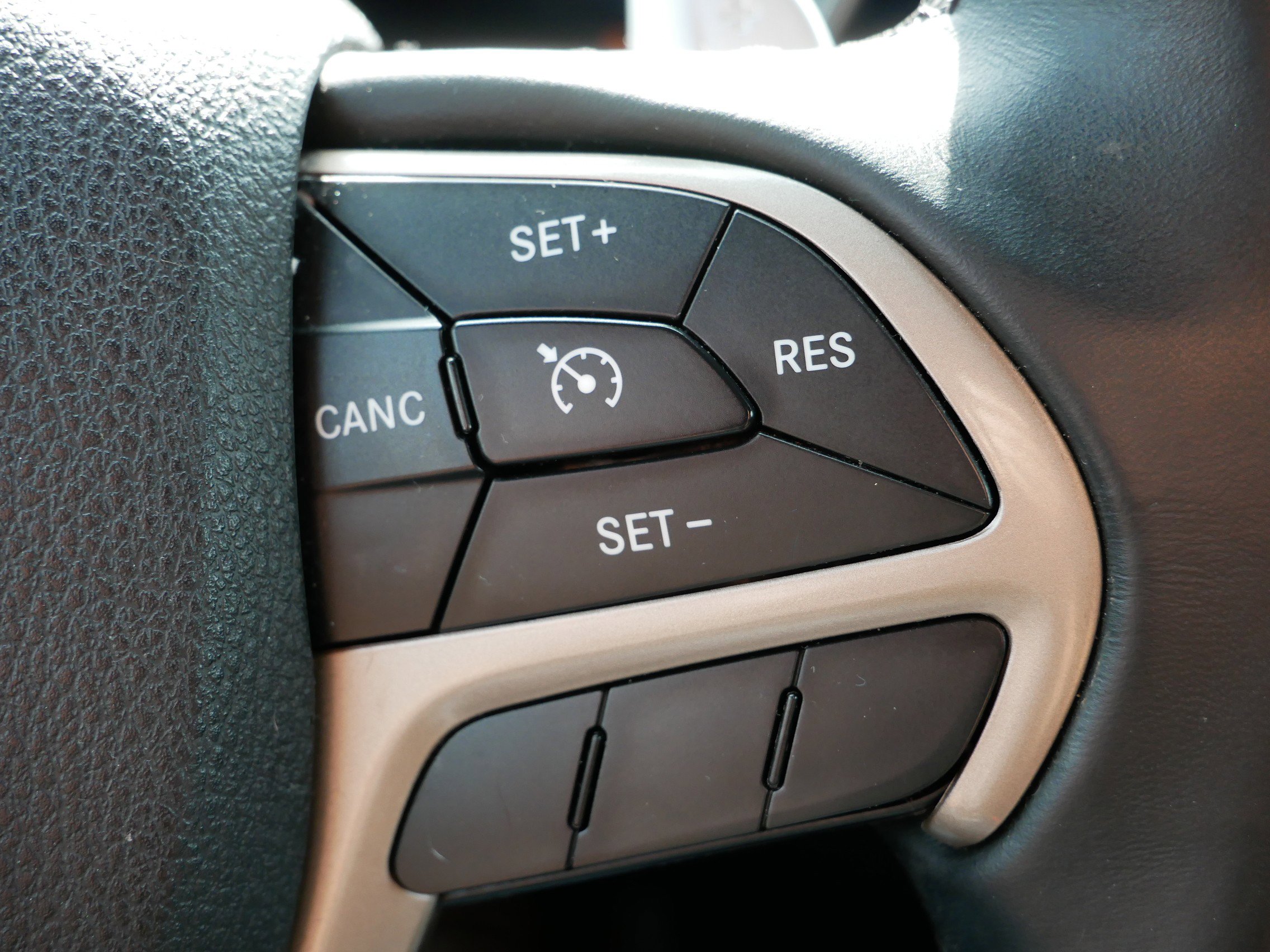 2017 Jeep Grand Cherokee Laredo photo 20
