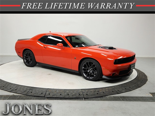 2021 Dodge Challenger R/T's photo