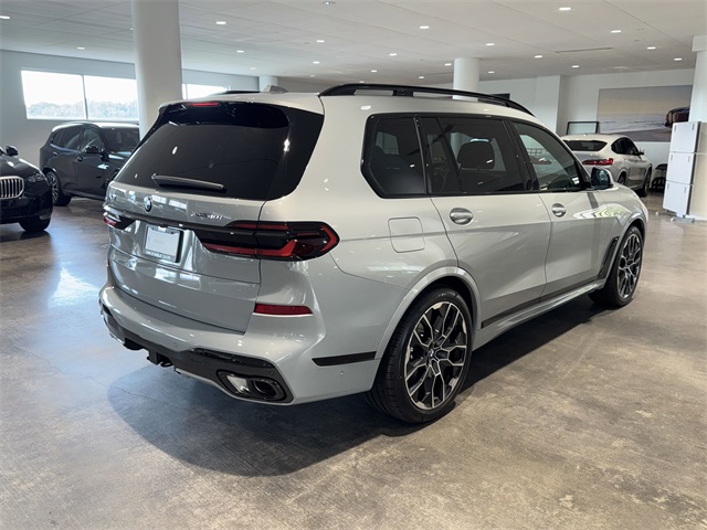 New 2026 Brooklyn Grey Metallic BMW xDrive40i image 7