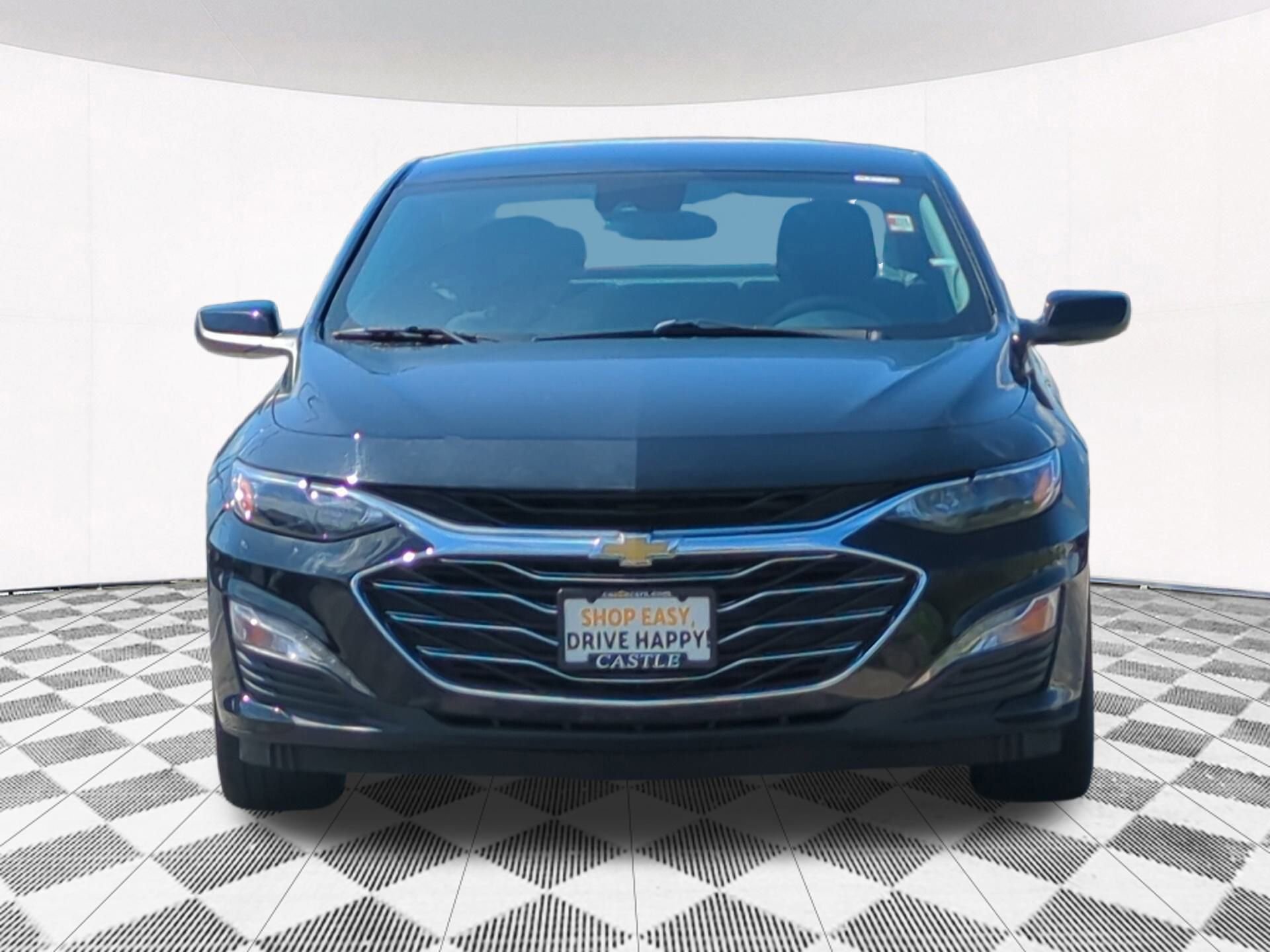2023 Chevrolet Malibu 1LT photo 4