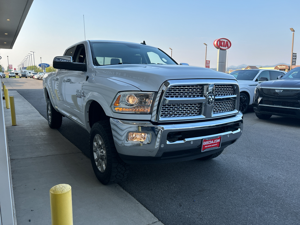 2018 Ram 2500 Laramie photo 3