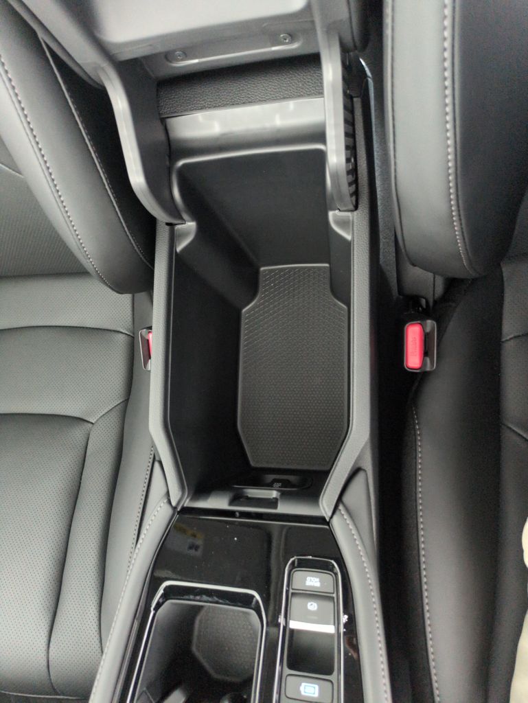 2025 Honda Accord Hybrid Touring photo 21