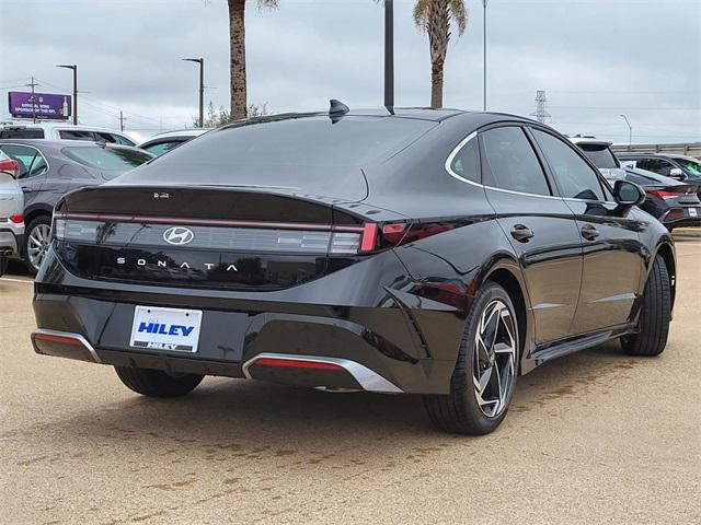 2026 Hyundai Sonata SEL Sport photo 3