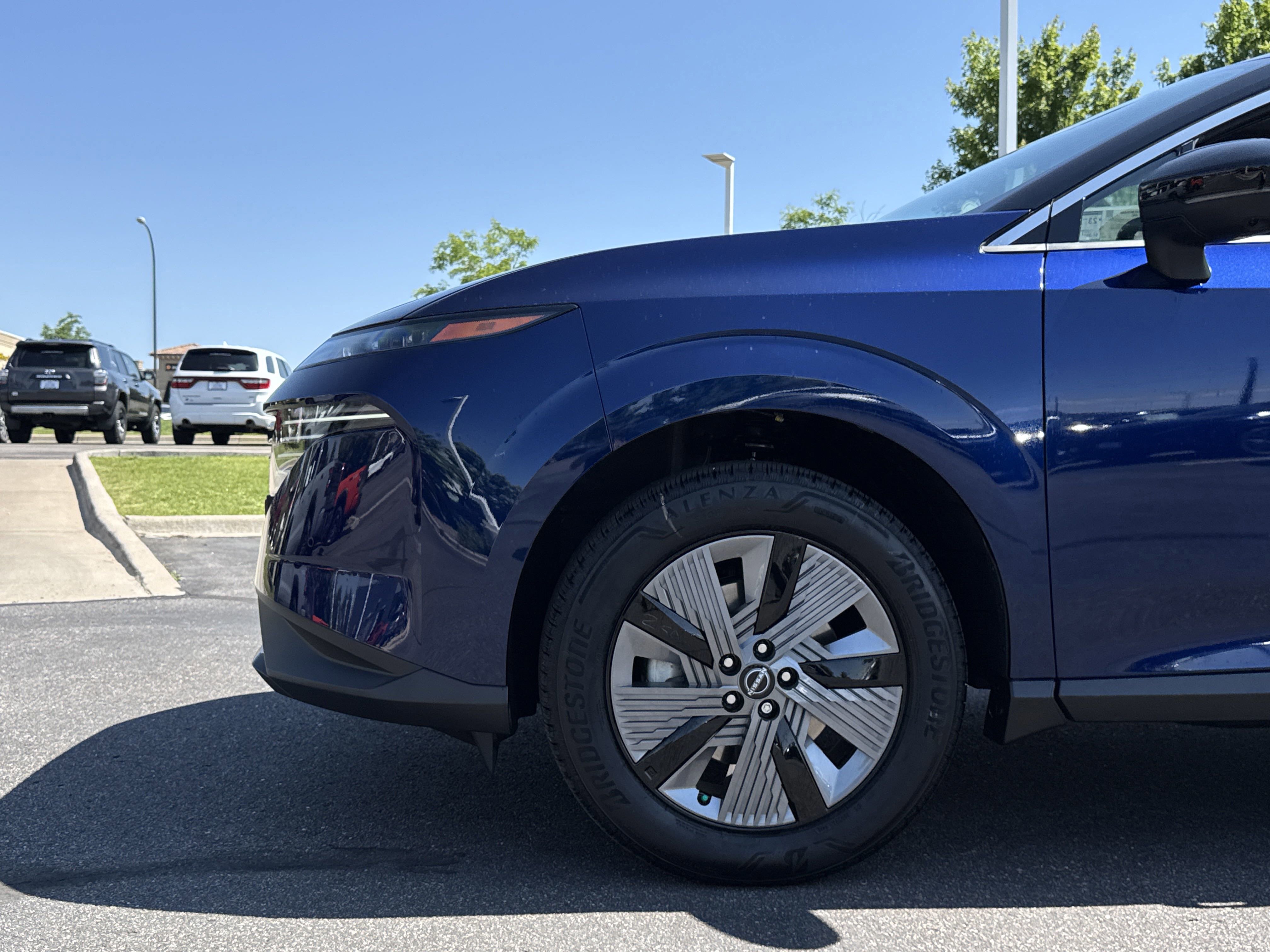 2025 Nissan Murano SL photo 6