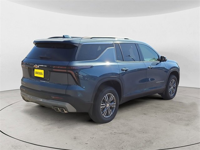 2025 Chevrolet Traverse photo 5