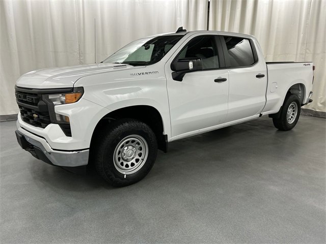 2026 Chevrolet Silverado 1500 photo 2