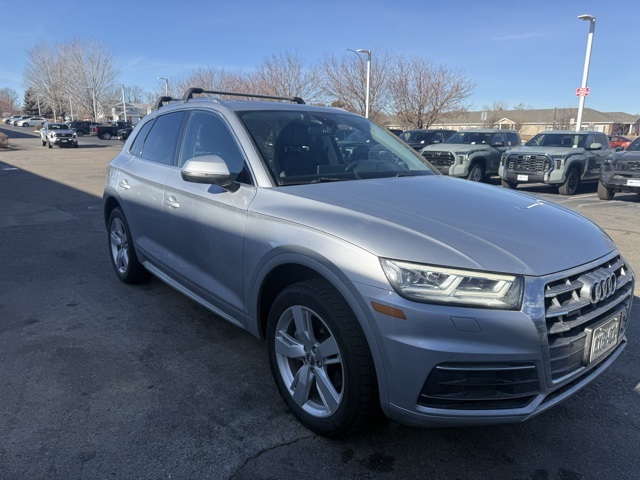 2019 Audi Q5 S Line Premium Plus's photo