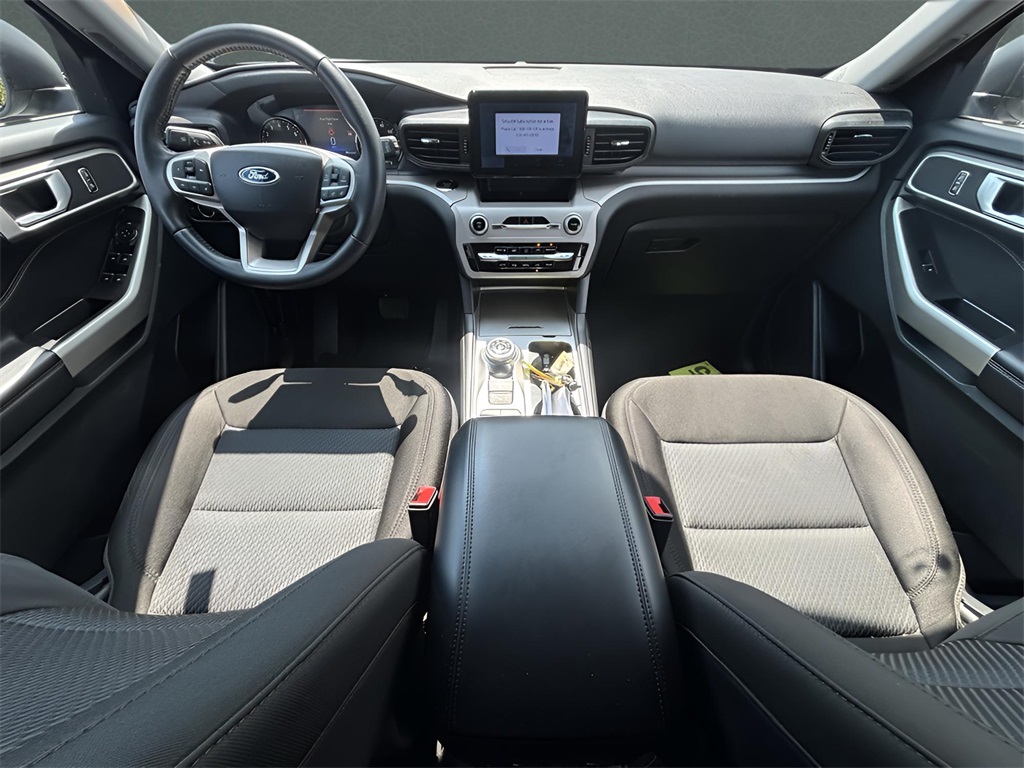 2023 Ford Explorer XLT photo 20