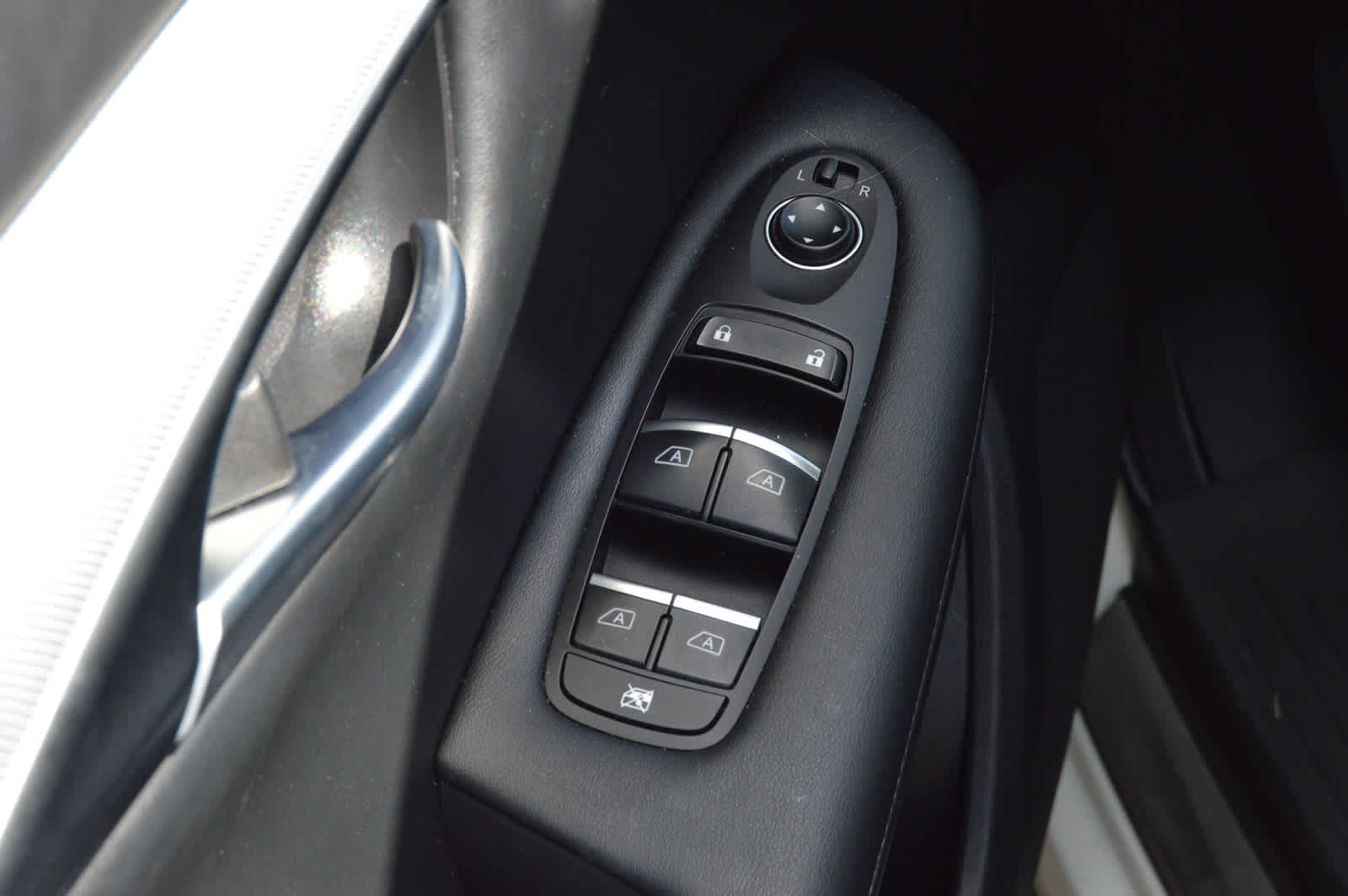 2021 Infiniti QX50 Sensory photo 17