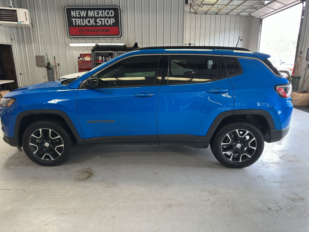2022 Jeep Compass Latitude photo 7