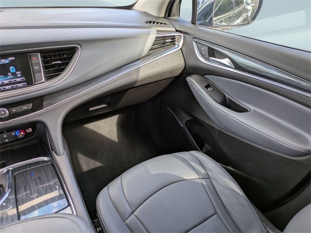 2019 Buick Enclave Essence photo 19