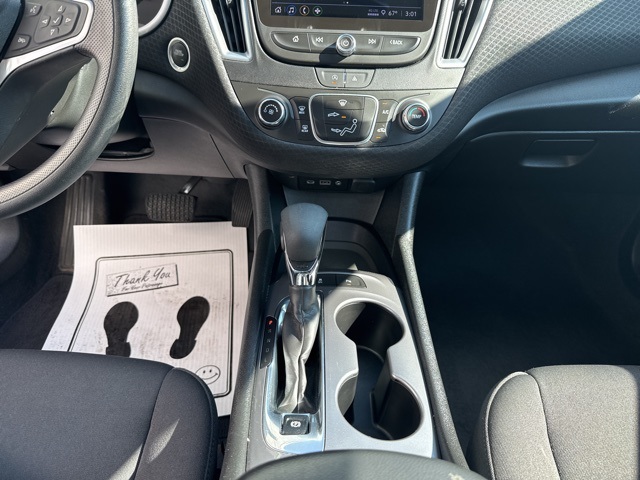 2024 Chevrolet Malibu LS photo 17