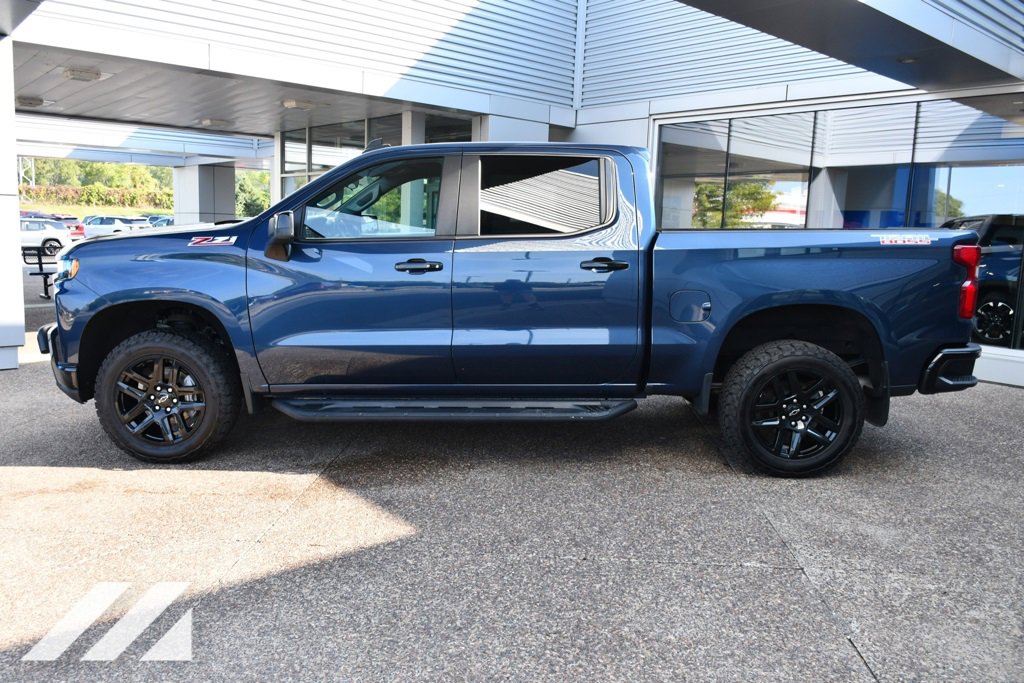 2021 Chevrolet Silverado 1500 LT Trail Boss photo 3