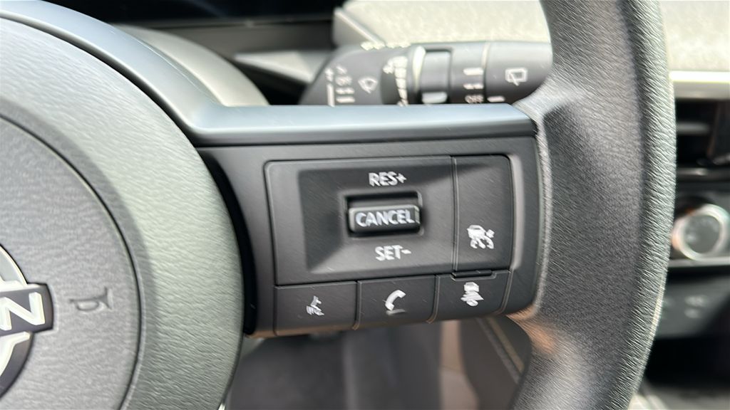 2025 Nissan Murano SV photo 13