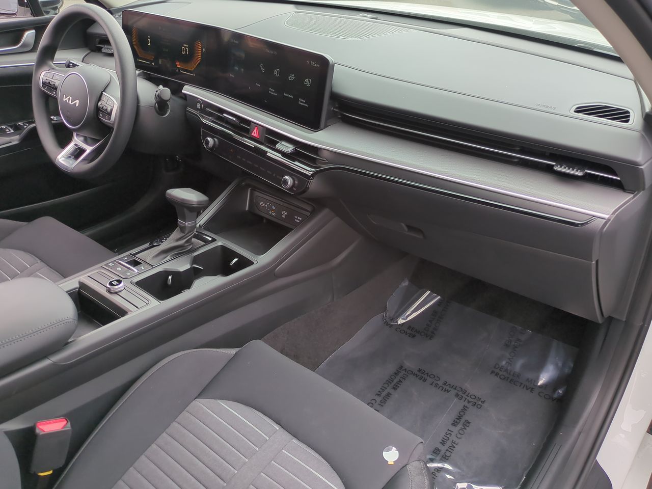 2025 Kia K5 LXS photo 27