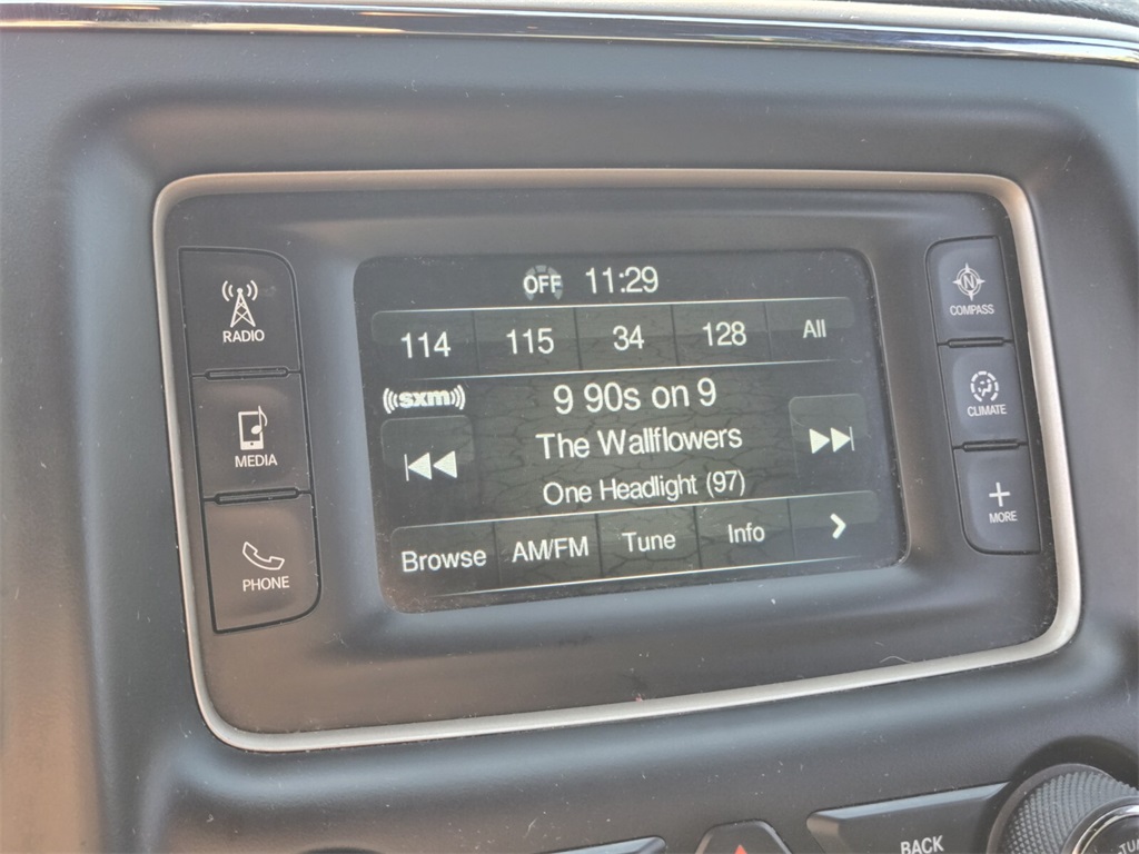 2017 Jeep Grand Cherokee Laredo photo 15