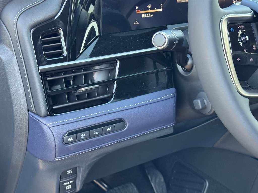 2026 Infiniti QX80 Sensory photo 13