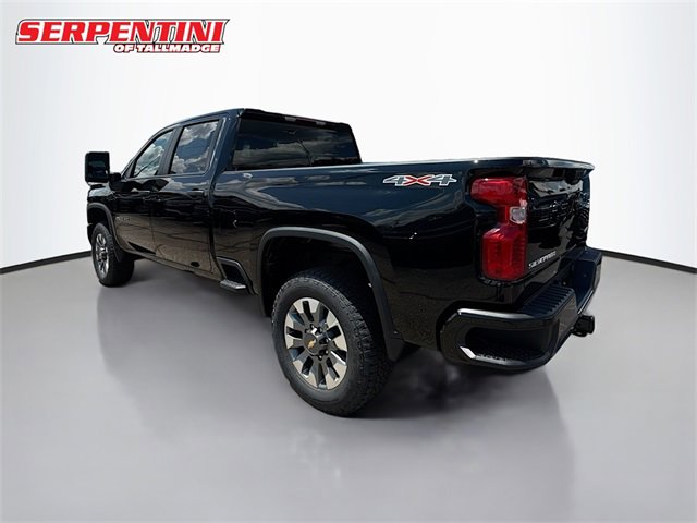 2025 Chevrolet Silverado 2500HD Custom photo 6