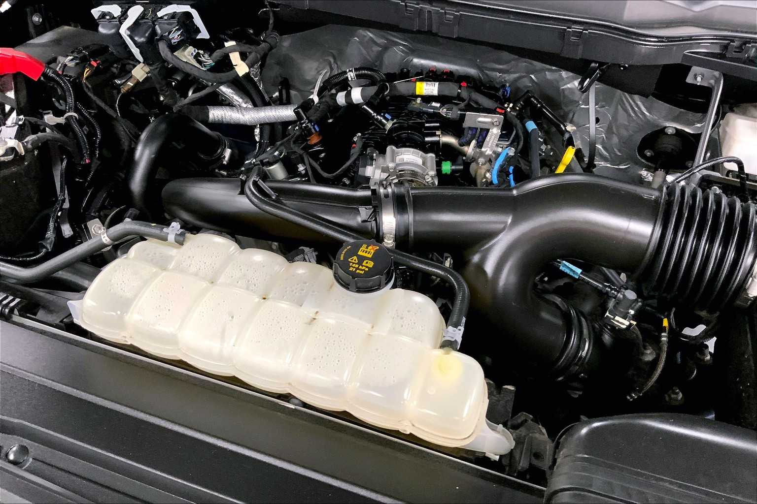 2023 Ford F-150 XLT photo 29