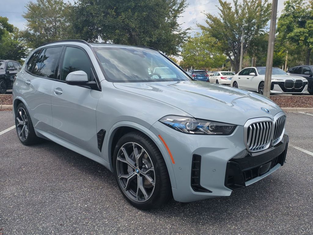 2026 Bmw X5 xDrive50e photo 3