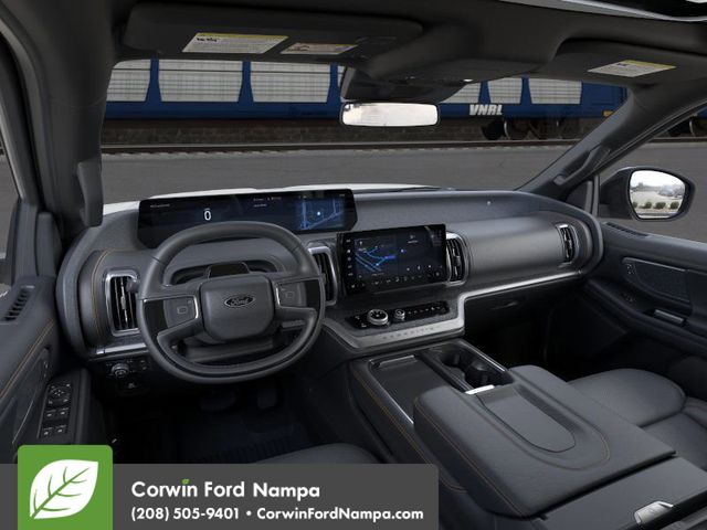 2025 Ford Expedition photo 9