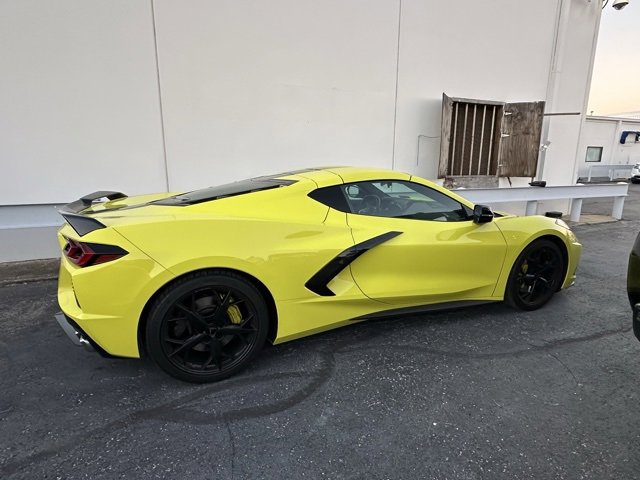 2021 Chevrolet Corvette Stingray 1LT photo 2