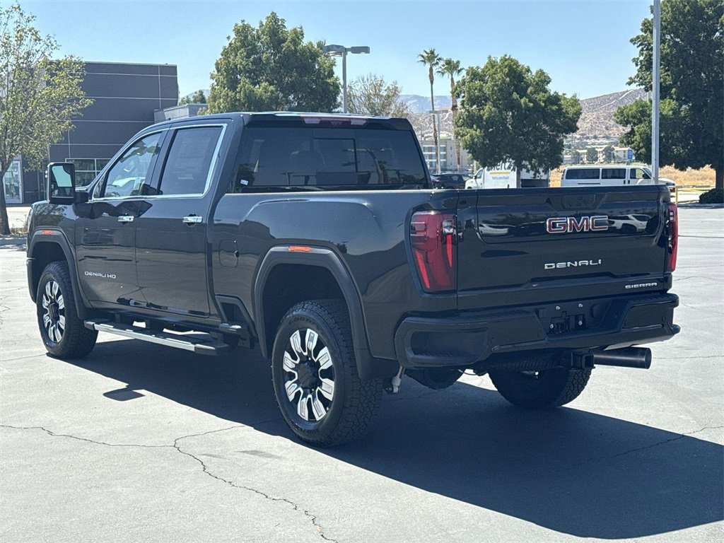 2025 Gmc Sierra 2500 HD Denali photo 4