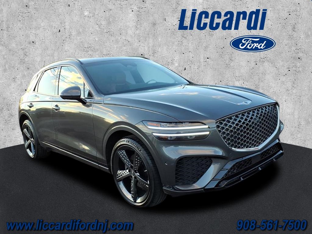 2022 GENESIS GV70 Standard's photo