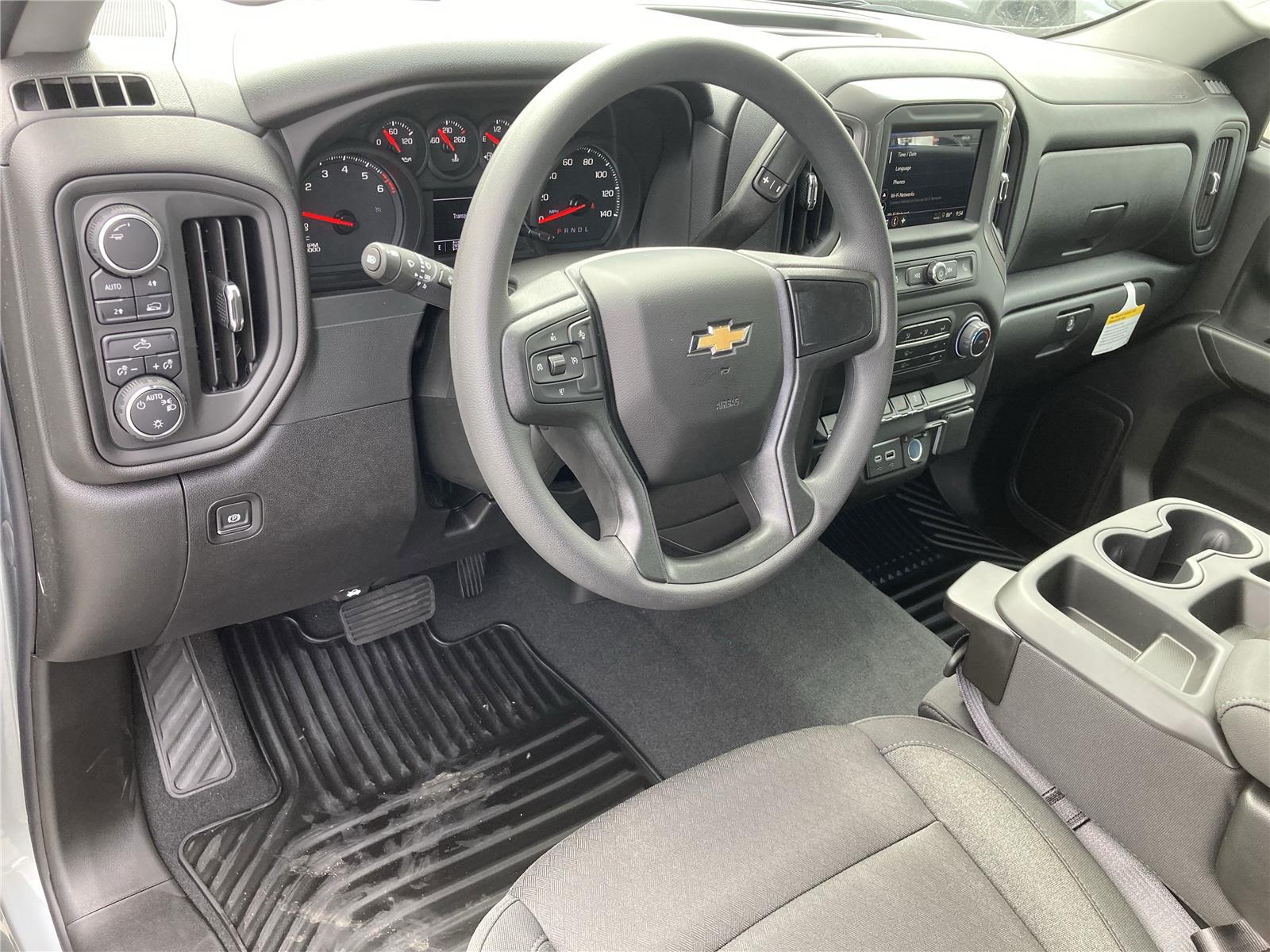 2026 Chevrolet Silverado 1500 Custom photo 11