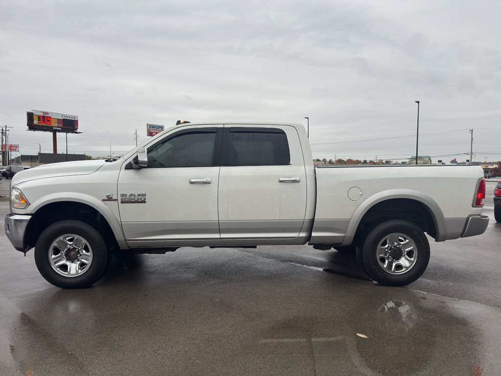 2014 Ram 2500 Laramie photo 4