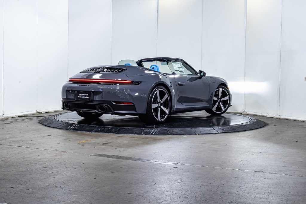 2025 Porsche 911 S photo 7