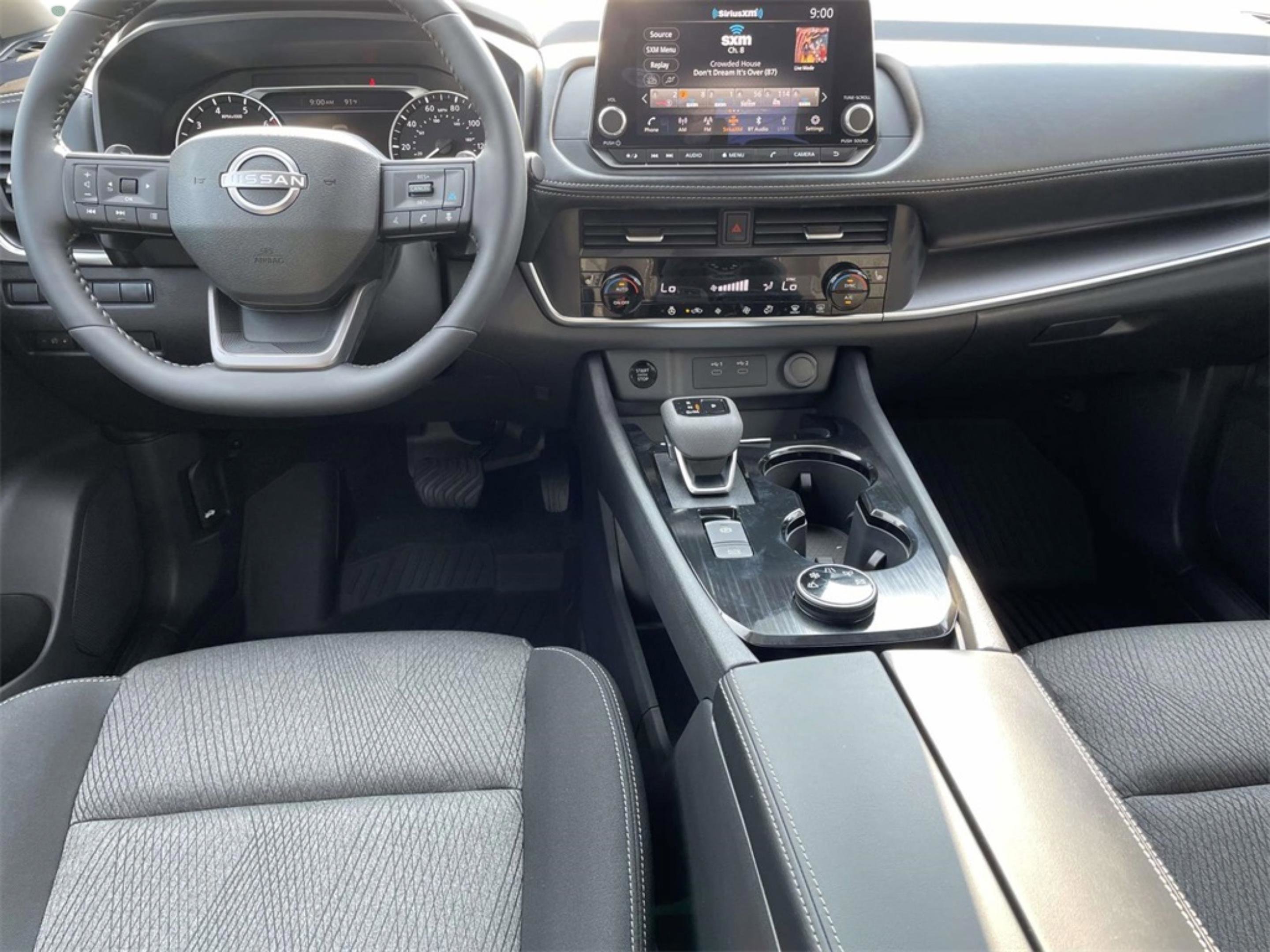 2026 Nissan Rogue SV AWD photo 20