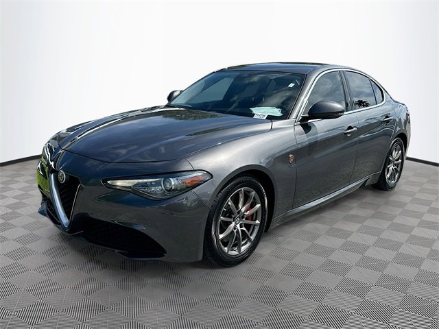 2020 Alfa Romeo Giulia Base photo 3