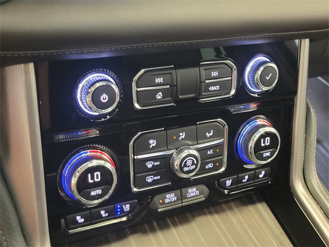 2022 Gmc Yukon XL Denali photo 11
